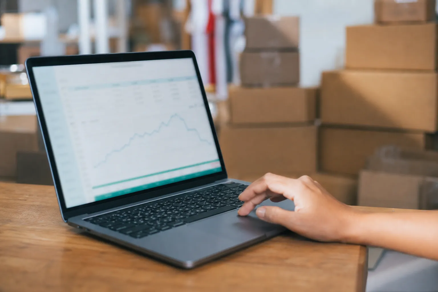 Planilha do Excel com previsão de demanda e intervalo de confiança